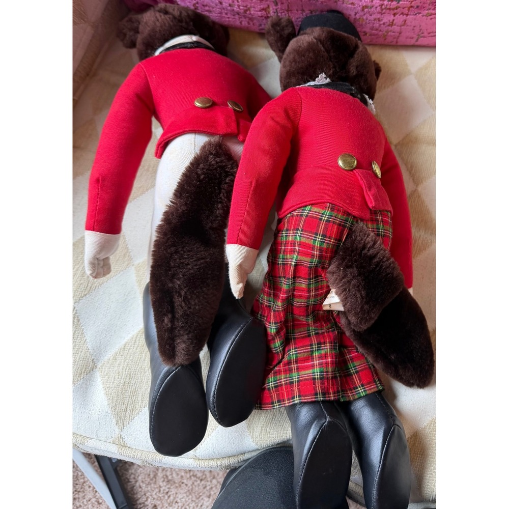 Vintage Hanford's Inc Fox Plush Set English Hunt Club Red Coats Plaid Skirt 2pc - Picture 4 of 5